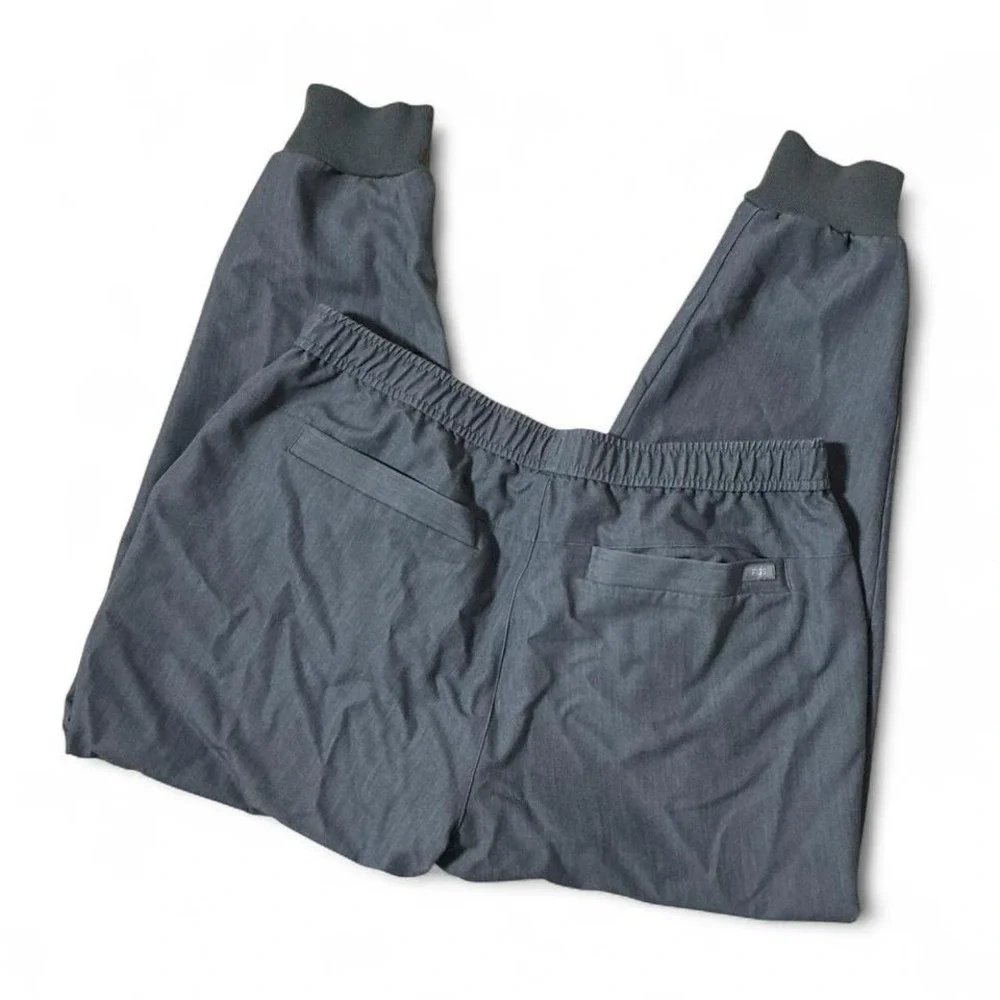 FIGS Technical Tansen Collection Men's Charcoal Grey Jogger Scrub Pants XL Short